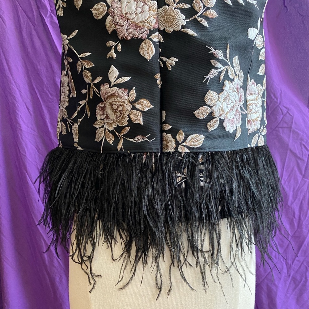 Kate Spade Black Floral Sleeveless Vest Top. Size 2. - Picture 7 of 9